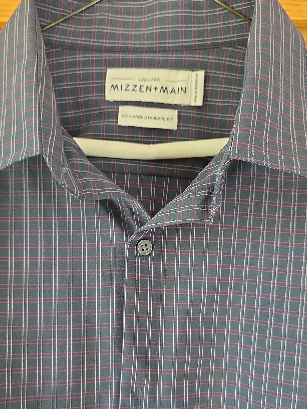 Mizzen+Main Men's Navy and Pink Windowpane Dress Shirt